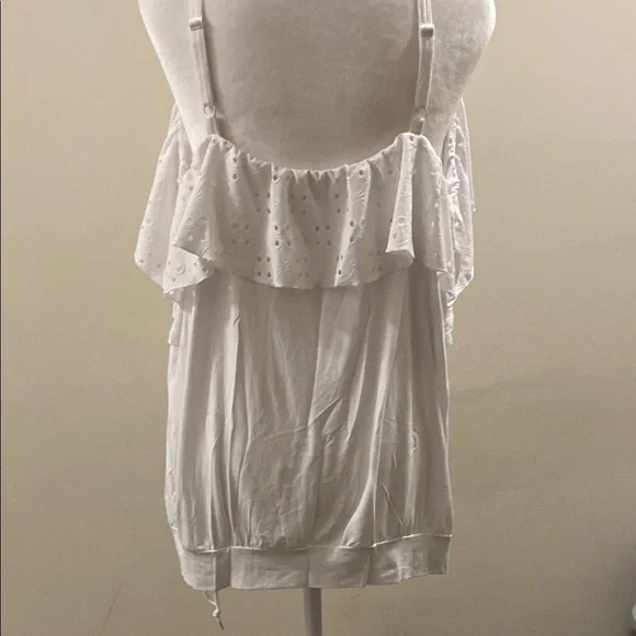 Torrid White Flutter Sleeve Ruffled Blouse - Picture 4 of 7